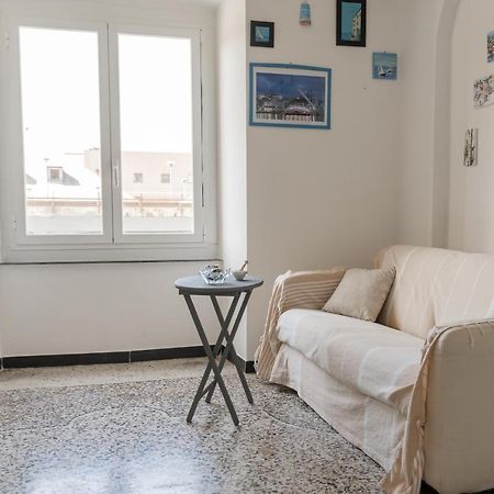 Niu Sunny Apartment Генуя Екстер'єр фото