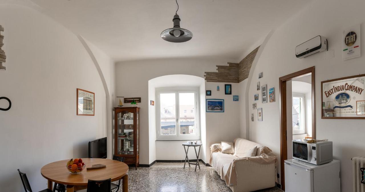Niu Sunny Apartment Генуя Екстер'єр фото