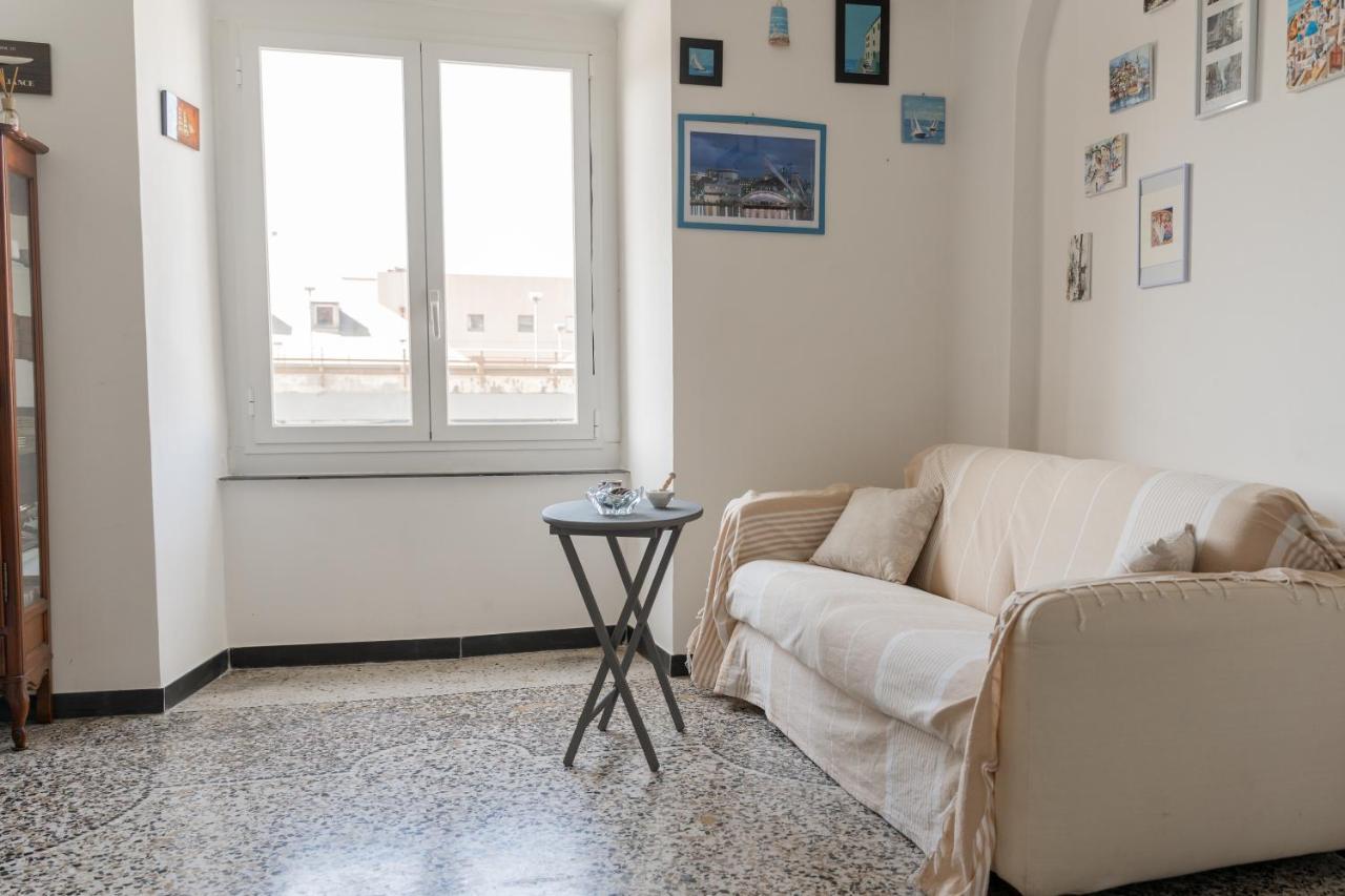 Niu Sunny Apartment Генуя Екстер'єр фото