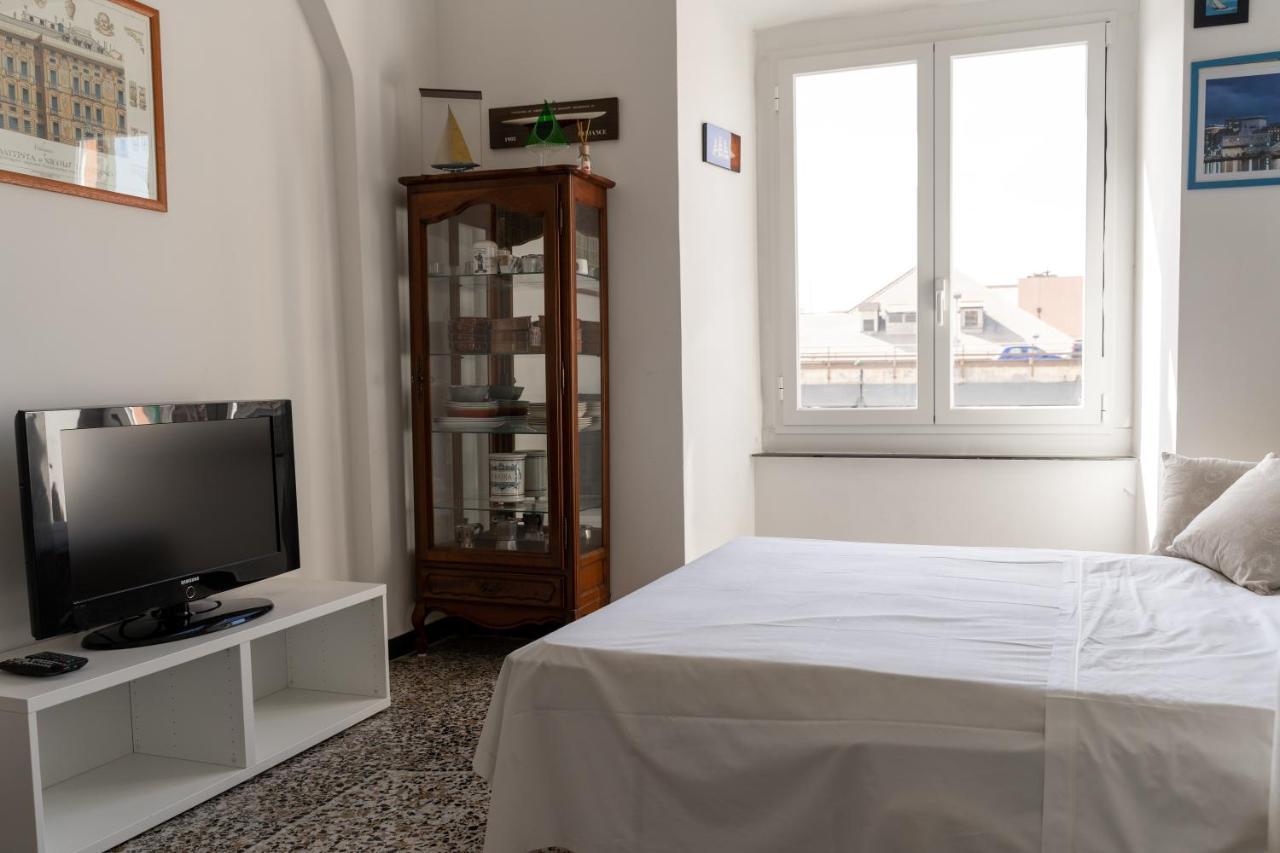 Niu Sunny Apartment Генуя Екстер'єр фото