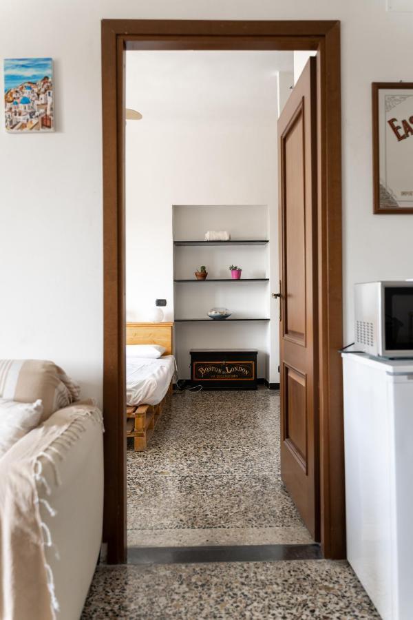 Niu Sunny Apartment Генуя Екстер'єр фото
